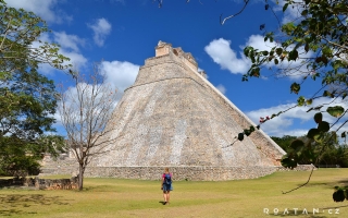 Uxmal - kouzelníkova pyramida